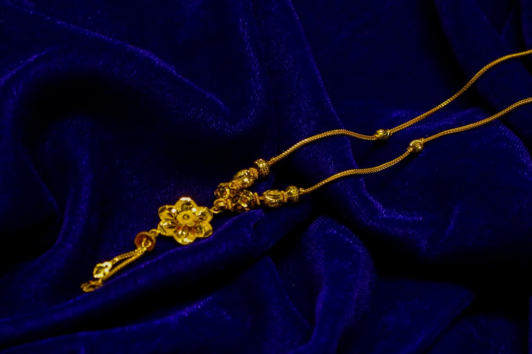 How Much is a Gram of Gold UK in 2026? Get the True Live Market Value