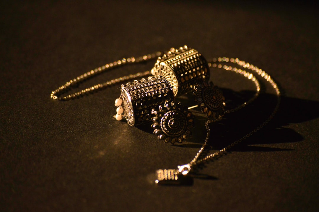 Sell Gold in Dunfermline: Get the True Market Value for Your Precious Metals in 2026