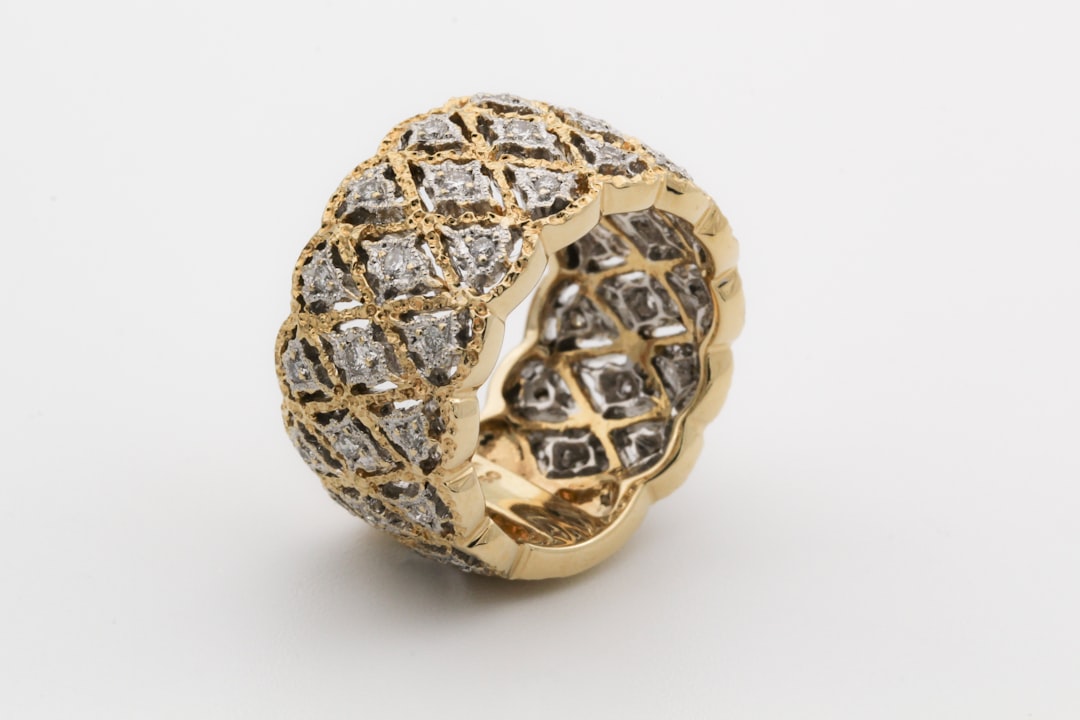 Sell Gold in Peterborough for the Best Price in 2026: Your Transparent UK Guide