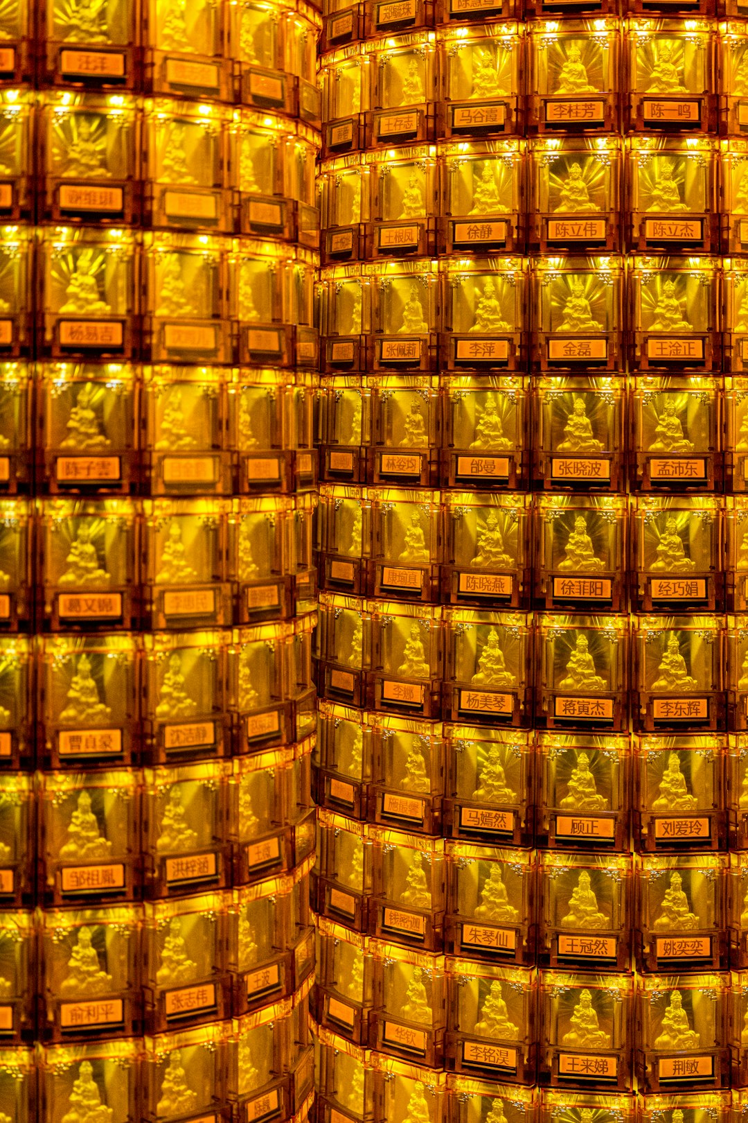 Professional Selling Your 250g Silver Bar in 2026: The Transparent UK Guide at I Sell My Gold