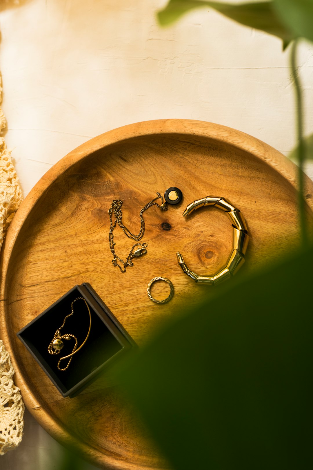 Sterling Silver Price UK: Get the True Live Market Value in 2026